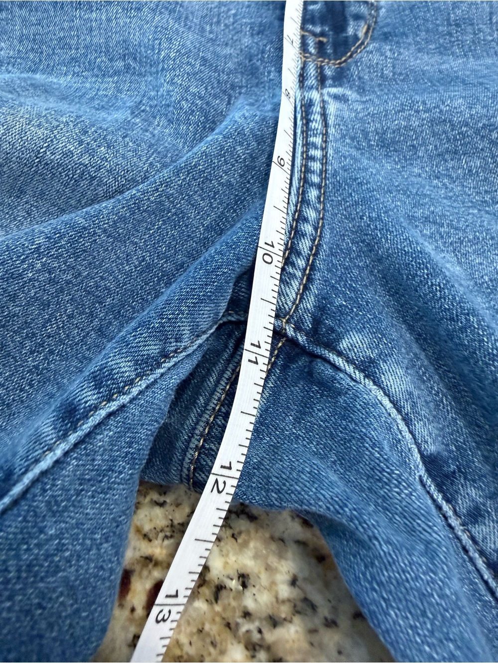 Wonderly Mid Rise Straight stretchy jeans medium wash 14R - Picture 8 of 12